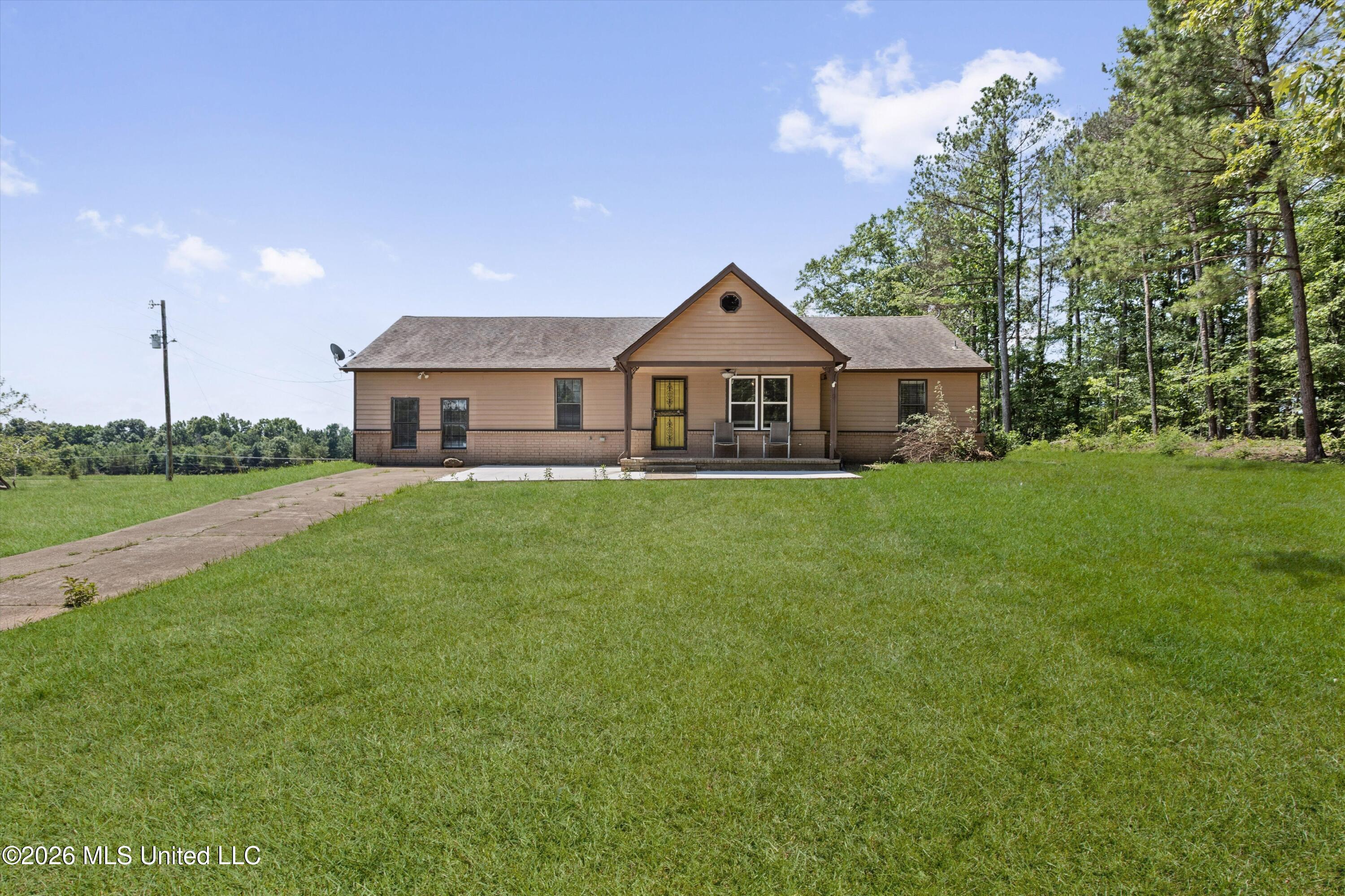 162 Forest Hill Road Byhalia, MS 38611 - Photo 2 of 28 02-162 Forest Hill Rd - 002