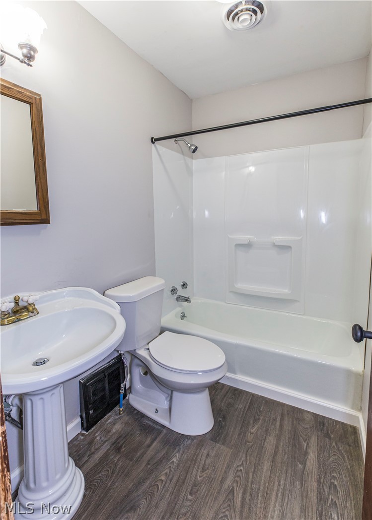 2910 14th Street Northwest Canton, OH 44708 - Photo 16 of 27 Gallery Image 16