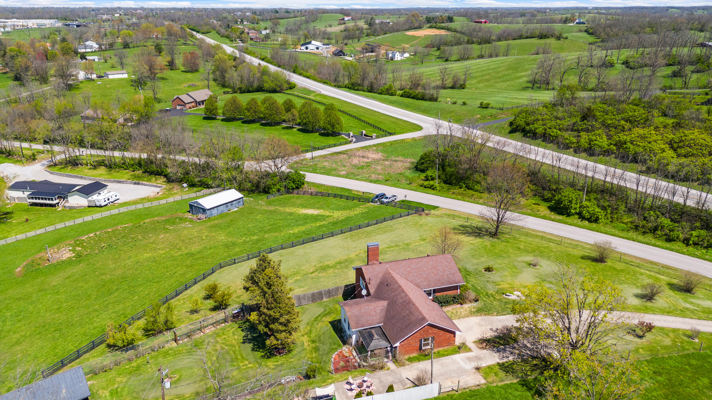 4353 Boonesboro Road Winchester, KY 40391 - Photo 54 of 67 dji_20250416111439_0004_d