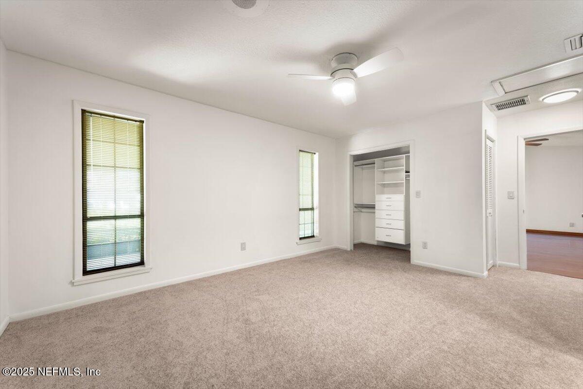 5265 Cruz Road Jacksonville, FL 32207 - Photo 19 of 41 34-JAXREP_5265_Cruz_Rd_Jacksonville_FL-3