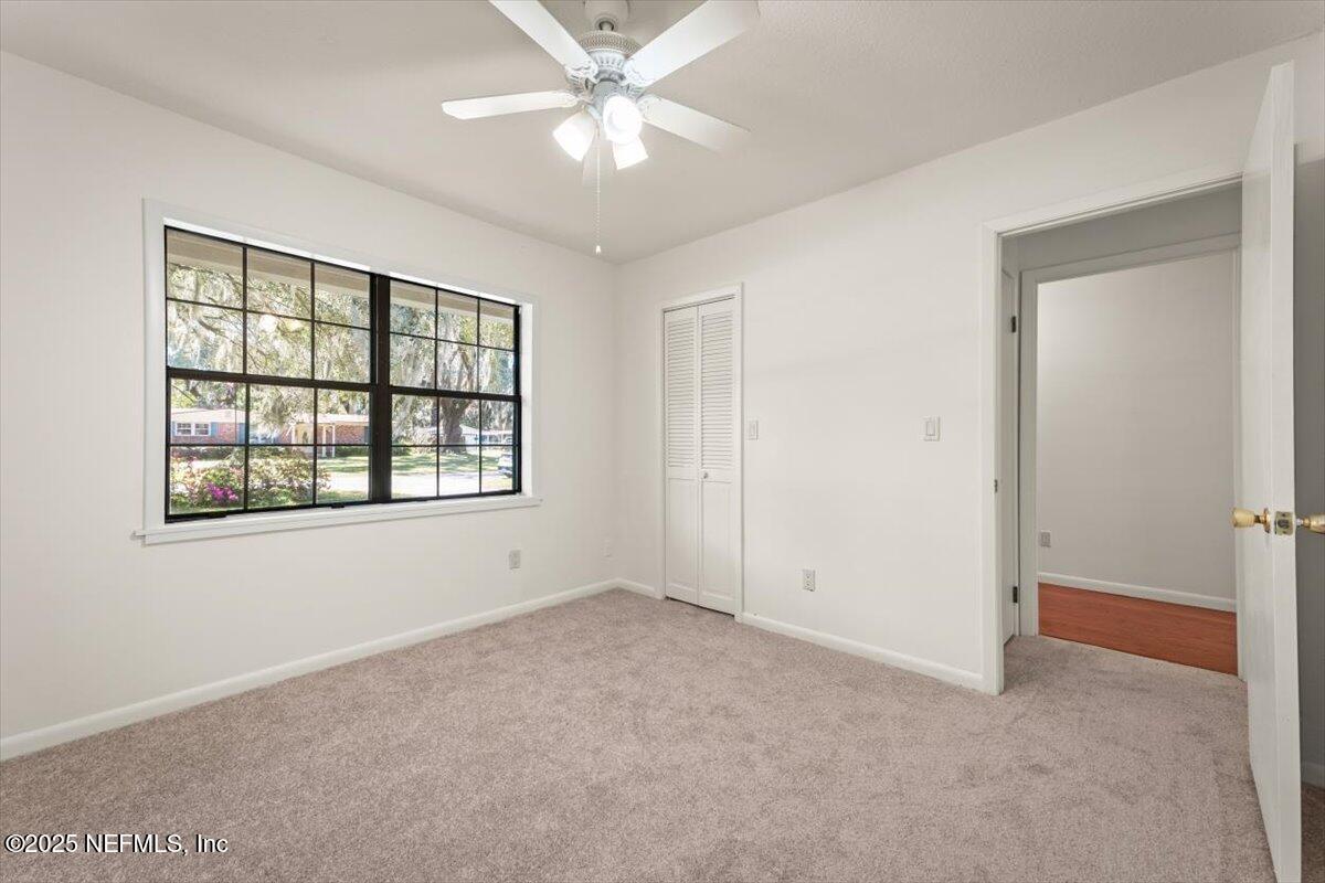 5265 Cruz Road Jacksonville, FL 32207 - Photo 28 of 41 29-JAXREP_5265_Cruz_Rd_Jacksonville_FL-3