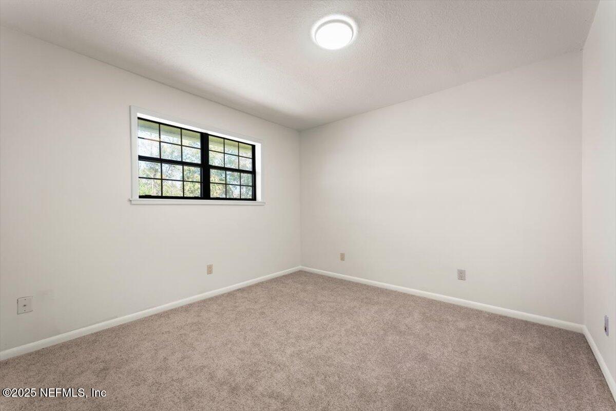 5265 Cruz Road Jacksonville, FL 32207 - Photo 30 of 41 31-JAXREP_5265_Cruz_Rd_Jacksonville_FL-3