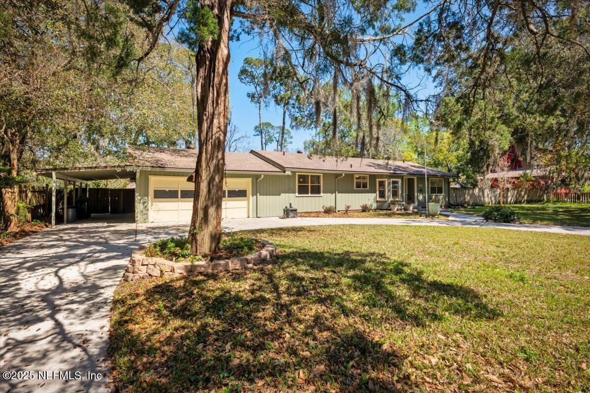 5265 Cruz Road Jacksonville, FL 32207 - Photo 4 of 41 03-JAXREP_5265_Cruz_Rd_Jacksonville_FL-3