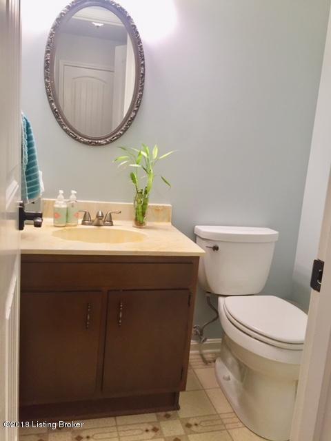 2401 Hayward Road Louisville, KY 40242 - Photo 27 of 31 13-Third Bath-1