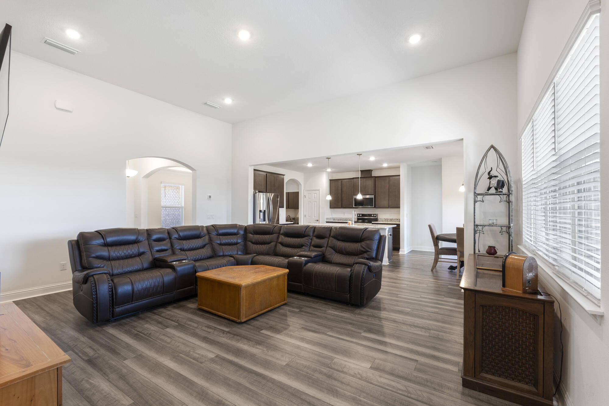 170 Double Eagle Court Freeport, FL 32439 - Photo 11 of 46 a living room with furniture