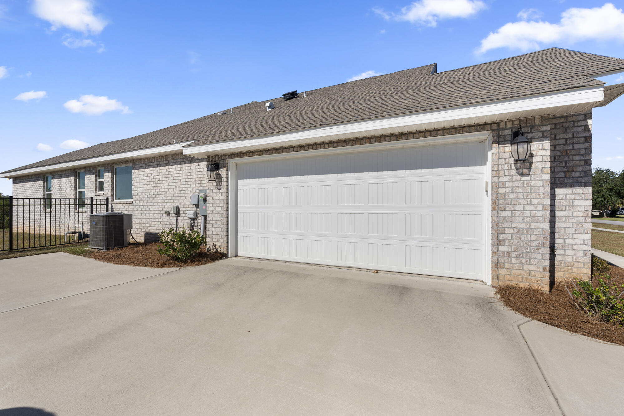 170 Double Eagle Court Freeport, FL 32439 - Photo 44 of 46 a backyard of a house