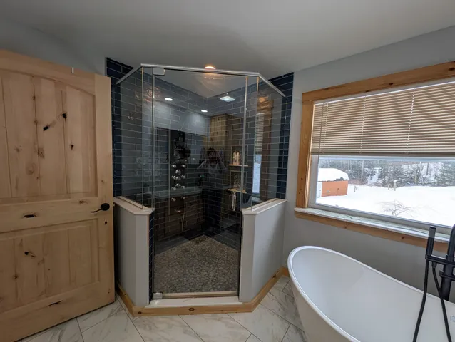 $269,900 | 2030 Highway 105, Bloomfield, VT 05905