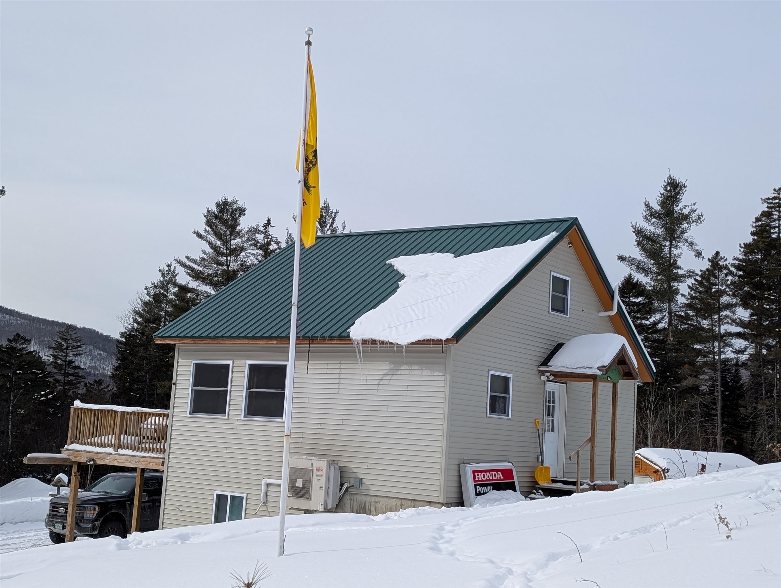 2030 Highway 105 Bloomfield, VT 05905 - Photo 2 of 27