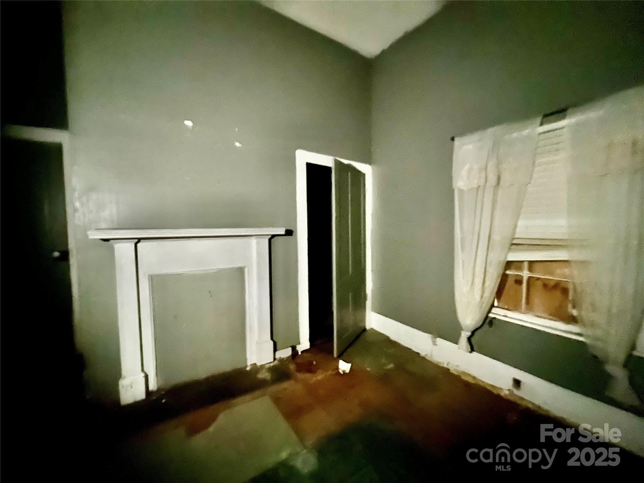 407 Chester Avenue Great Falls, SC 29055 - Photo 10 of 42 a view of an empty room