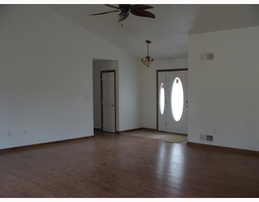 382 Lemmon Road Latrobe, PA 15650 - Photo 11 of 17 Living Room.