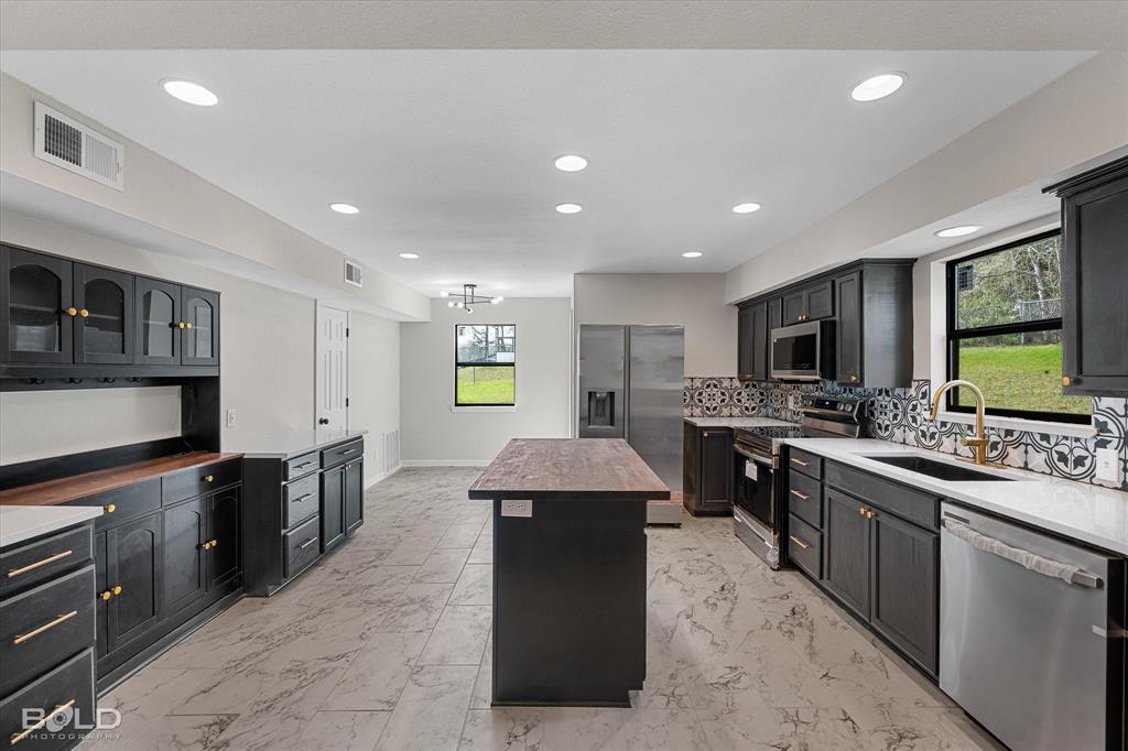 227 White Road Frierson, LA 71027 - Photo 12 of 37 Completely remodeled kitchen with eat in kitchen area