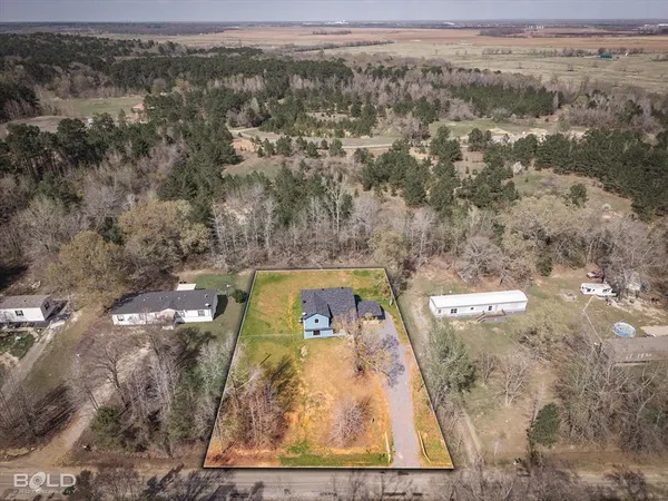 $360,000 | 227 White Road, Frierson, LA 71027