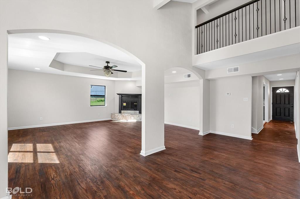 227 White Road Frierson, LA 71027 - Photo 6 of 37 Outside the living room is a flex space for formal dining or sitting room