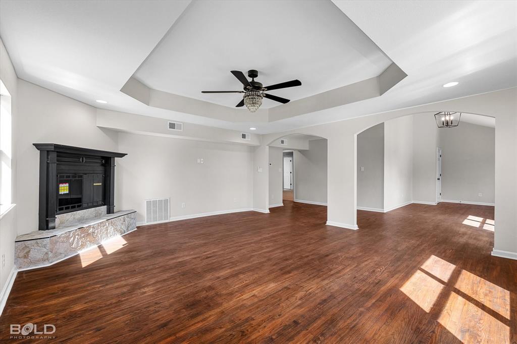 227 White Road Frierson, LA 71027 - Photo 7 of 37