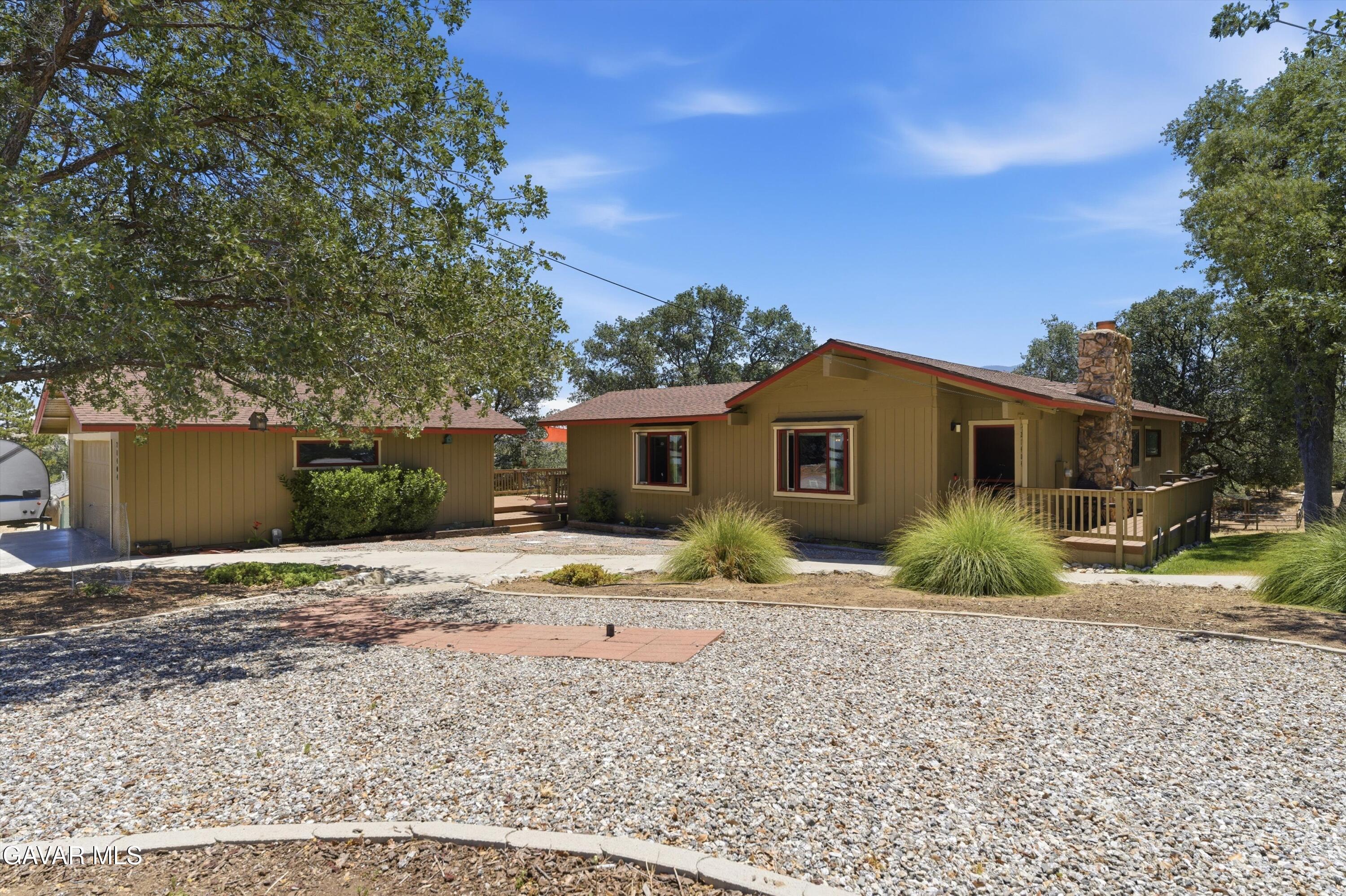 21404 Quail Springs Road Tehachapi, CA 93561 - Photo 3 of 35 04-JYP07592