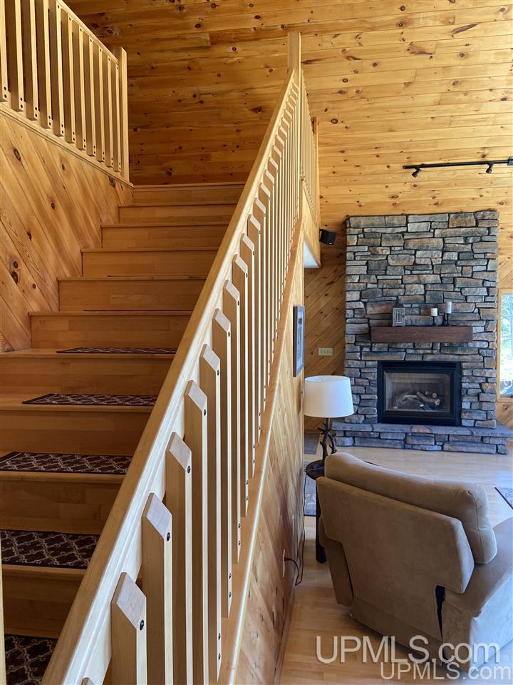 173 Snowfield Road Negaunee, MI 49866 - Photo 21 of 48 Gallery Image 21