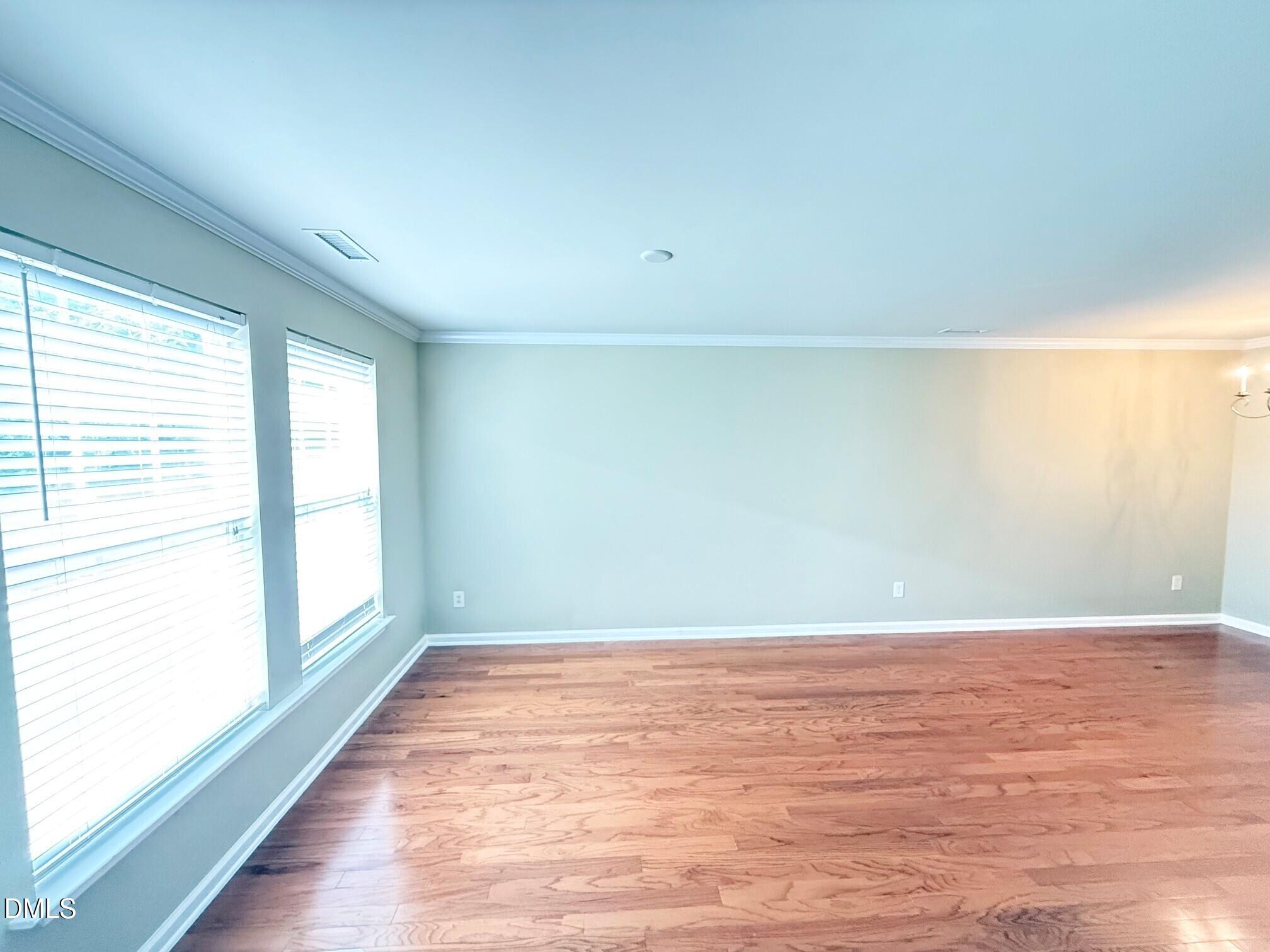 9911 Cleaver Court Raleigh, NC 27617 - Photo 3 of 27 Living room