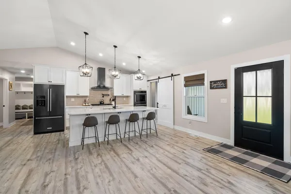 $899,000 | 6205 West 177th Avenue, Lowell, IN 46356