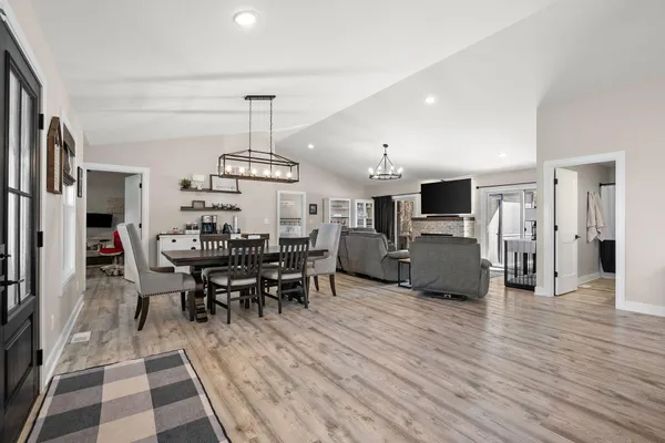 $899,000 | 6205 West 177th Avenue, Lowell, IN 46356