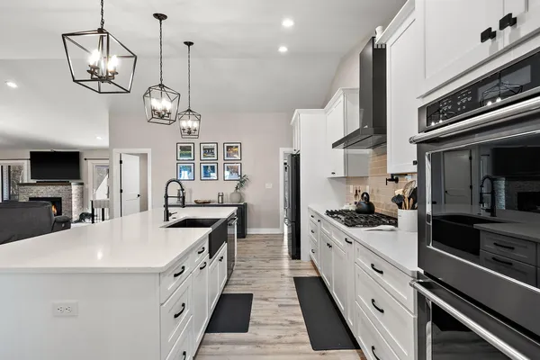 $899,000 | 6205 West 177th Avenue, Lowell, IN 46356