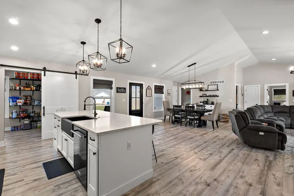 $899,000 | 6205 West 177th Avenue, Lowell, IN 46356