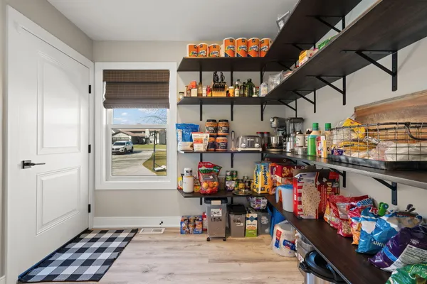 $899,000 | 6205 West 177th Avenue, Lowell, IN 46356