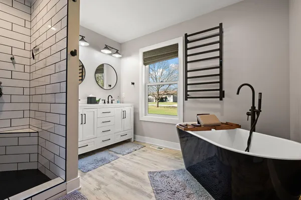 $899,000 | 6205 West 177th Avenue, Lowell, IN 46356