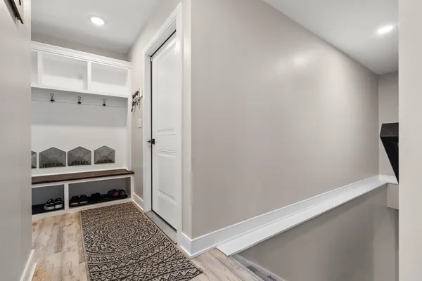 $899,000 | 6205 West 177th Avenue, Lowell, IN 46356