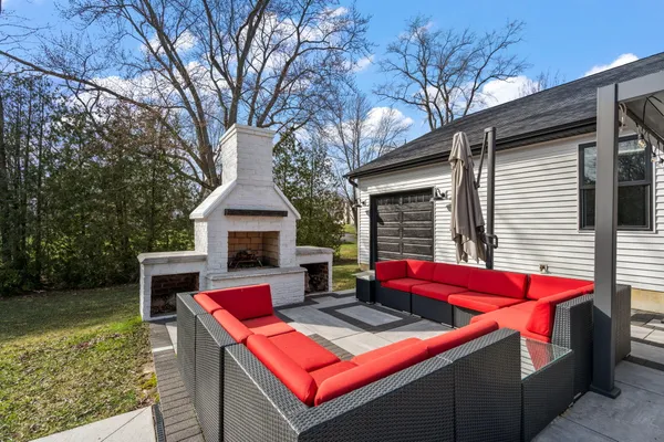 $899,000 | 6205 West 177th Avenue, Lowell, IN 46356