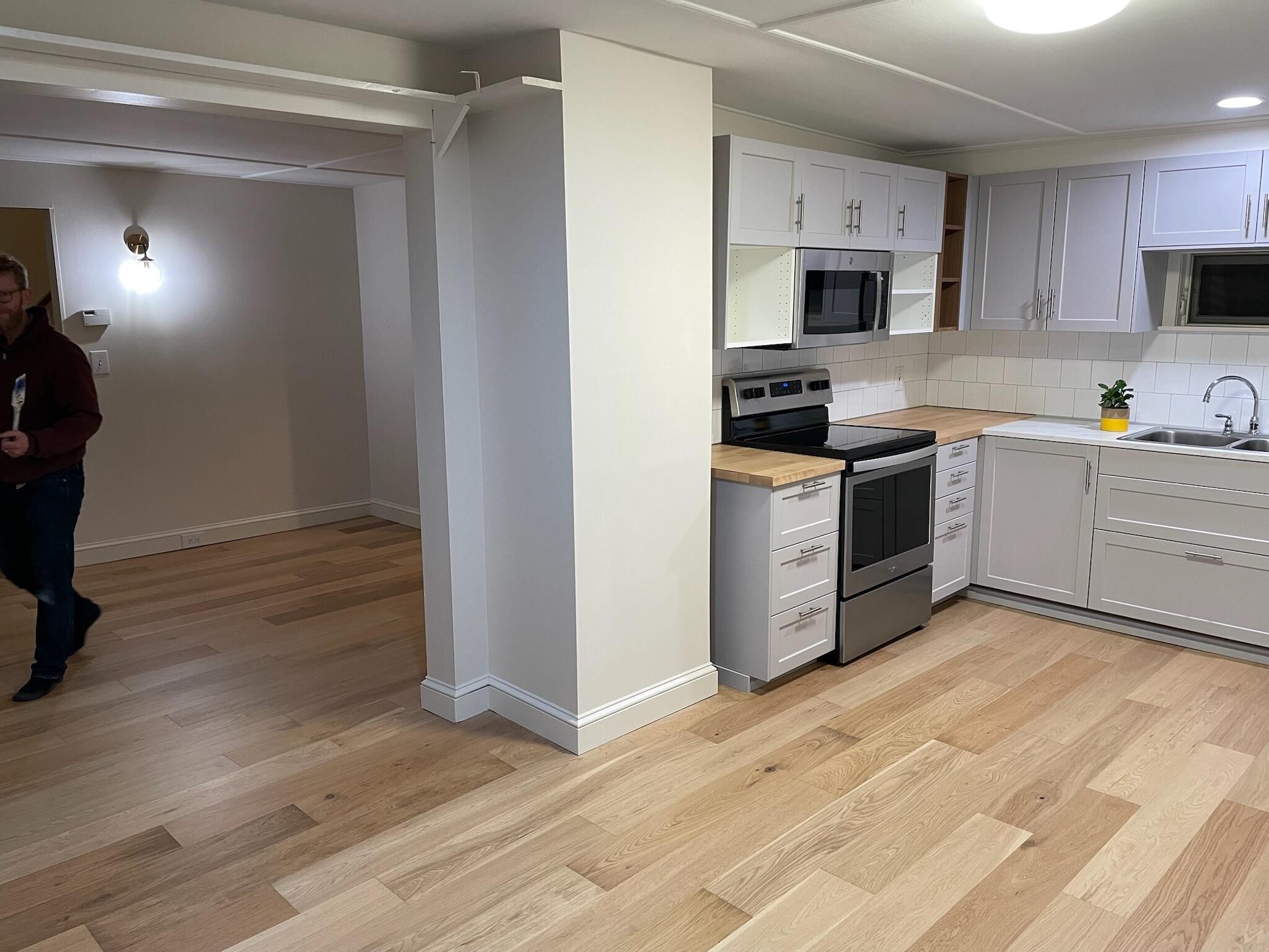 17 Grove Street Rockland, ME 04841 - Photo 12 of 18 IMG_4237