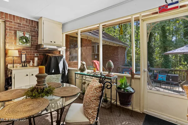 $334,999 | 4201 Oak Hill Drive, Terry, MS 39170