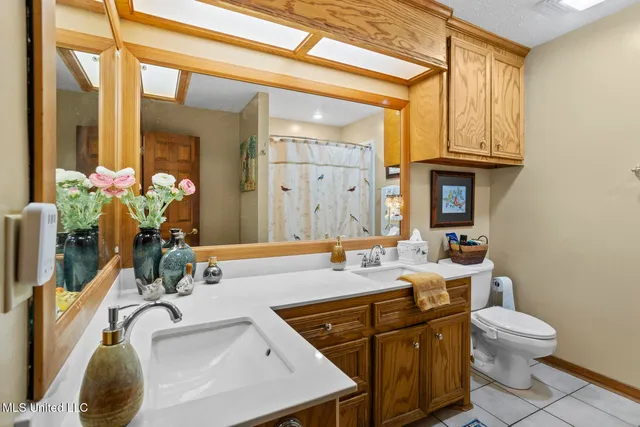 $334,999 | 4201 Oak Hill Drive, Terry, MS 39170