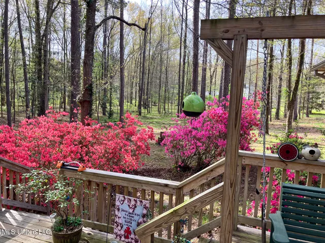 $334,999 | 4201 Oak Hill Drive, Terry, MS 39170