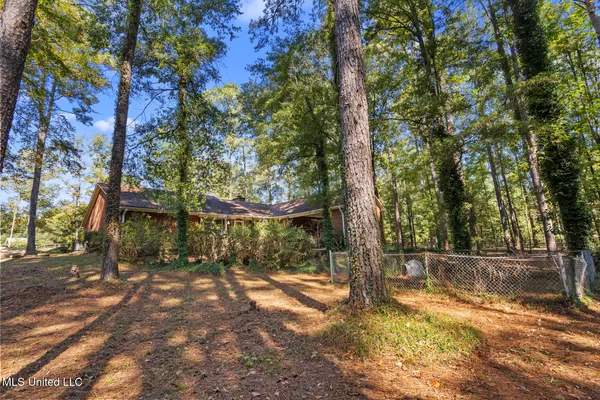 $334,999 | 4201 Oak Hill Drive, Terry, MS 39170