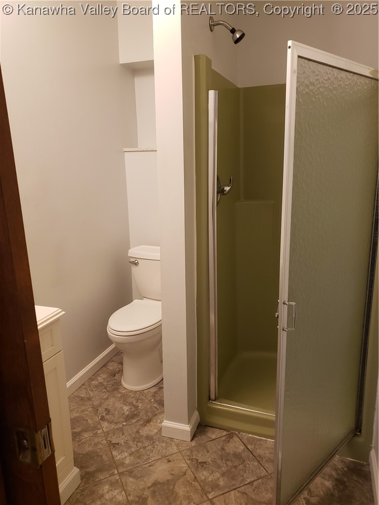 851 Ruthdale Road South Charleston, WV 25309 - Photo 10 of 17 Bath