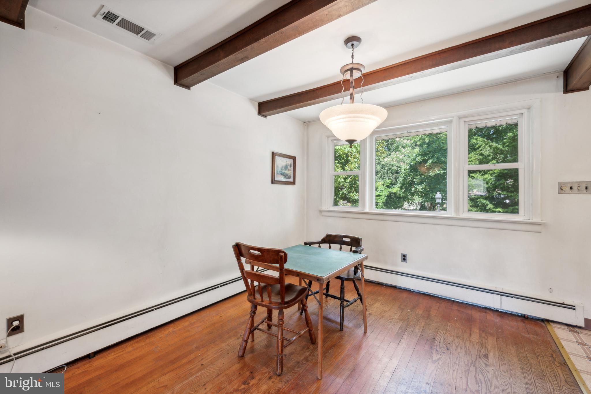 605 South Chester Avenue Riverside, NJ 08075 - Photo 11 of 24 Dining Room