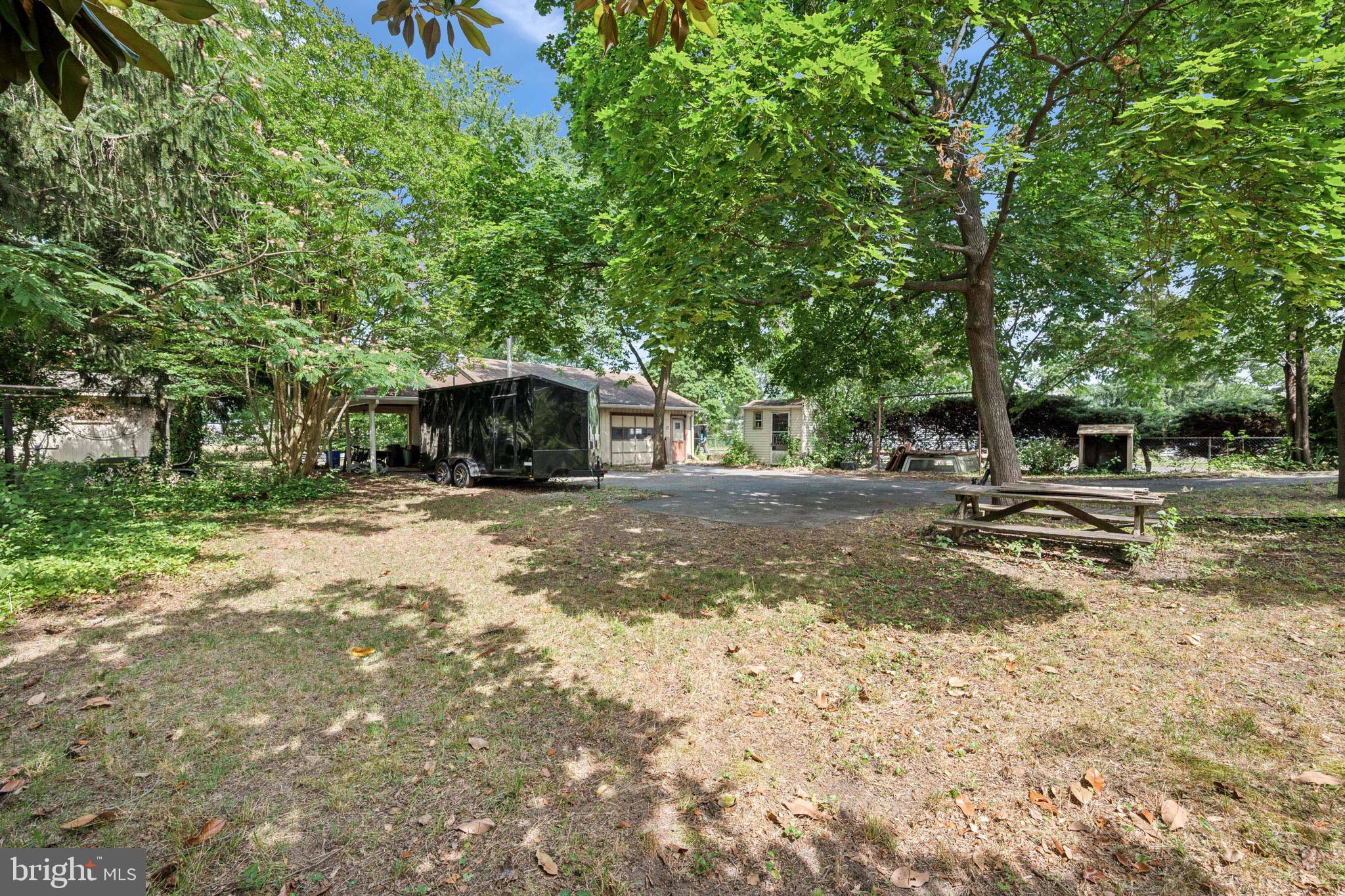605 South Chester Avenue Riverside, NJ 08075 - Photo 21 of 24 Back Yard