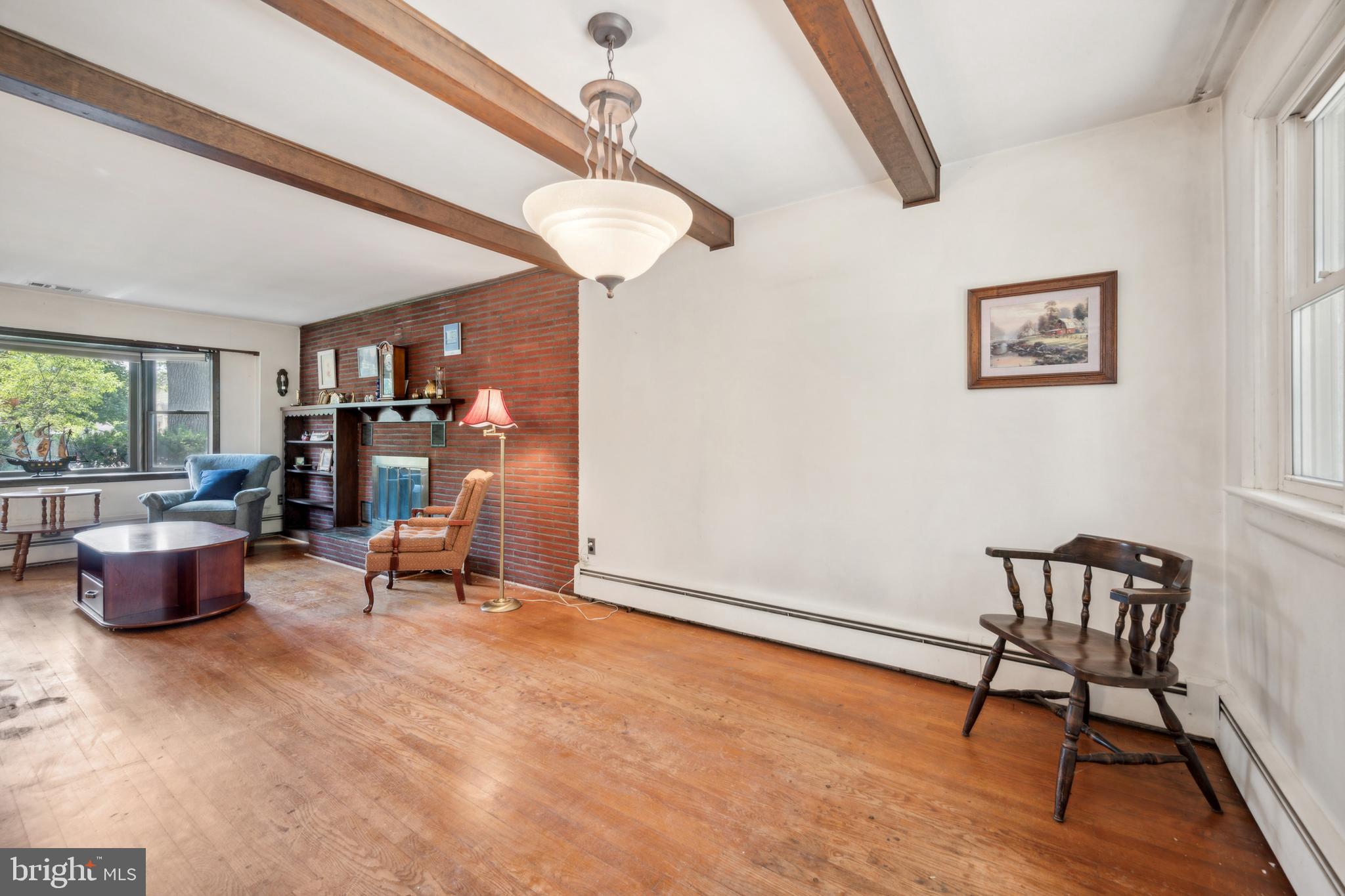 605 South Chester Avenue Riverside, NJ 08075 - Photo 10 of 24 Dining Room