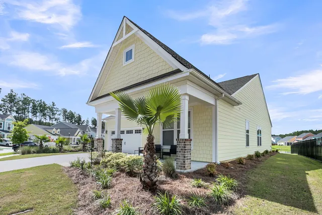 $395,000 | 1037 Magnolia Warbler Way, Ravenel, SC 29470