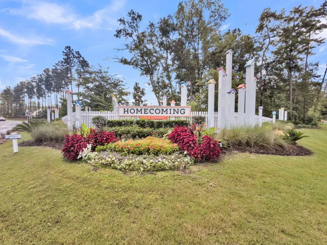 $395,000 | 1037 Magnolia Warbler Way, Ravenel, SC 29470