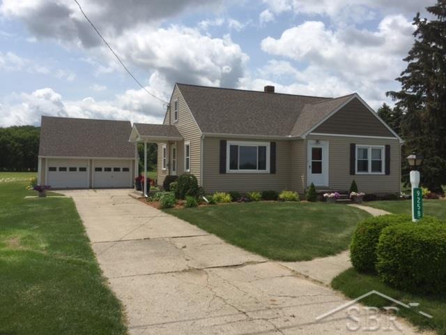 9258 Curtis Road Frankenmuth, MI 48734 - Photo 1 of 24 31247386.JPG