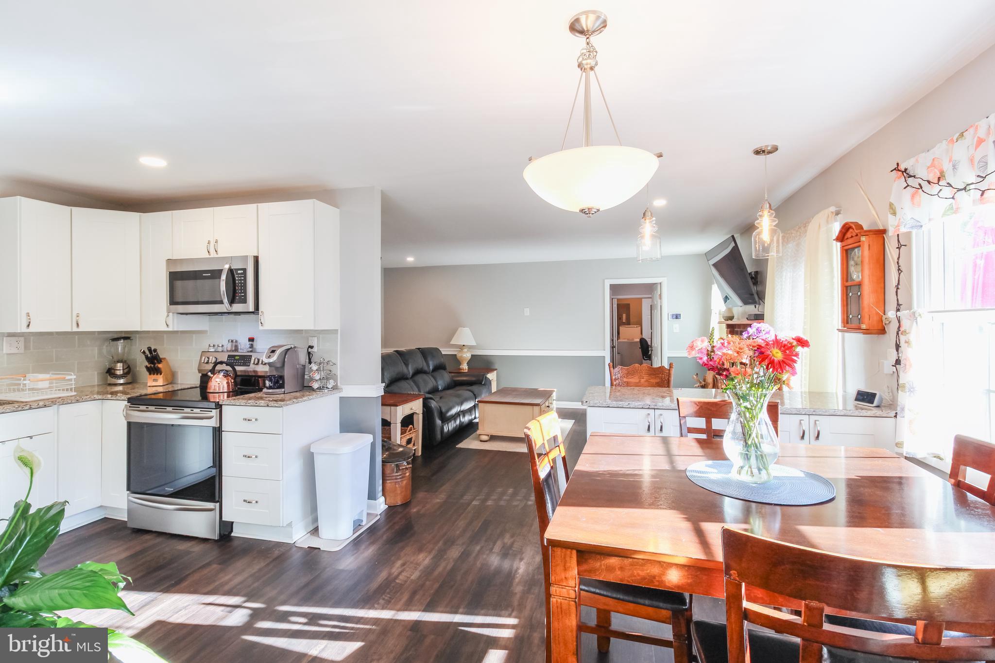 150 Country Club Road Willingboro, NJ 08046 - Photo 8 of 37