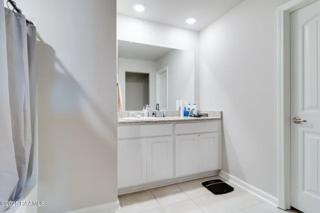 $2,600 | 108 Chesson Hl Drive, Broussard, LA 70518