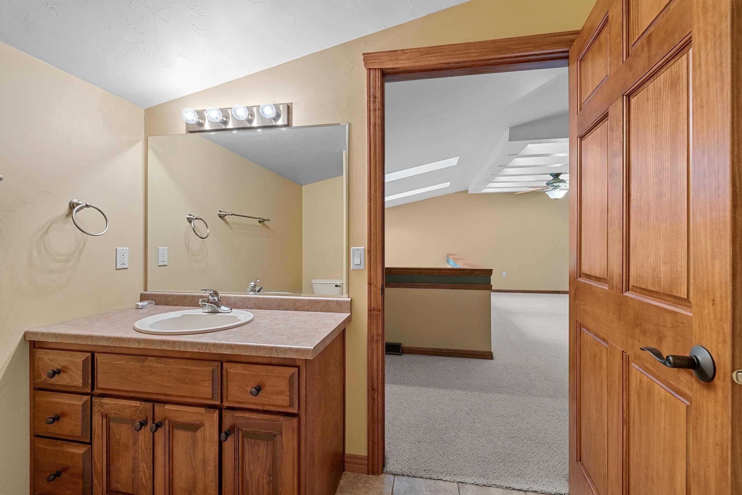 1243 Prairie Falcon Trail Green Bay, WI 54313 - Photo 30 of 51