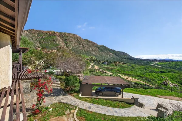 $1,100,000 | 20682 Hill Top Drive, Riverside, CA 92507
