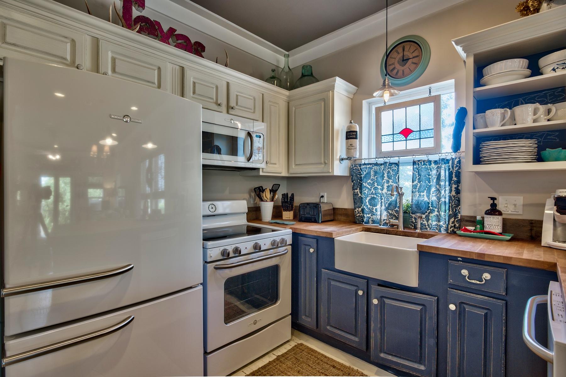 264 Cottage Way Seacrest, FL 32461 - Photo 12 of 30 small_264 Cottages interiors _20