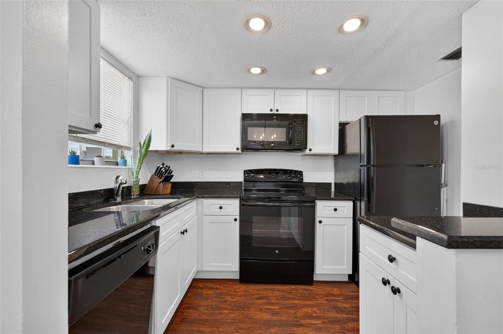 1500 Gay Road, Unit 3C Winter Park, FL 32789 - Photo 6 of 26