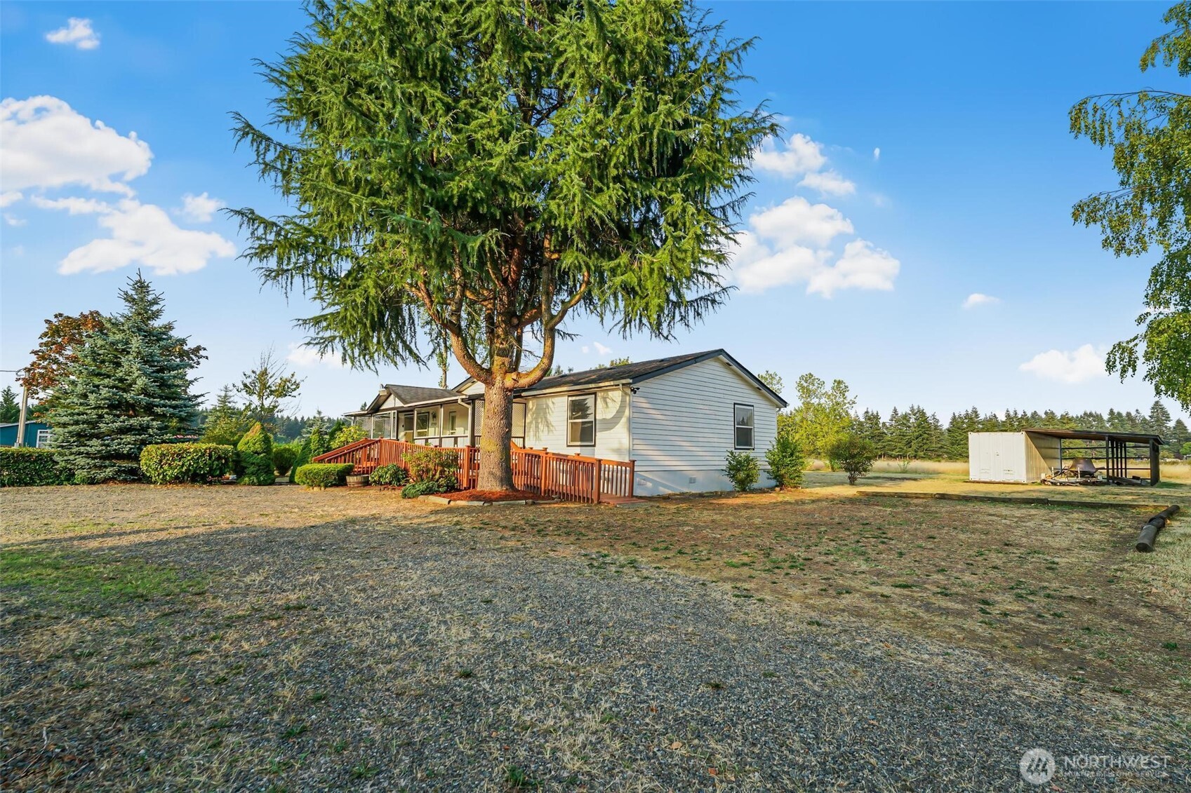 17710 Albany Street Southwest Rochester, WA 98579 - Photo 2 of 26