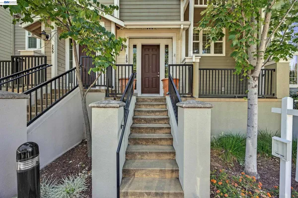 $1,048,000 | 259 Birch Creek Drive, Pleasanton, CA 94566