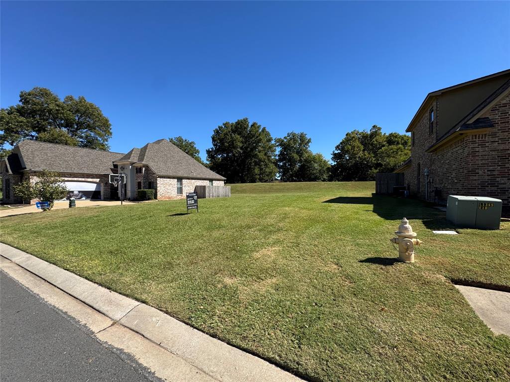0 Bevly Bossier City, LA 71111 - Photo 3 of 3 a swimming pool view with a outdoor space